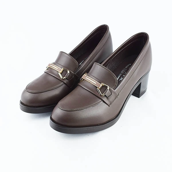 Chaussure pour femme CF012 marron..........      miniature